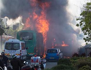 Palestinian wounded in Jerusalem bus bombing dies, Hamas claims him