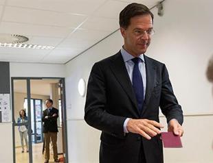 Dutch PM wants answers on Turkeys call to report insults