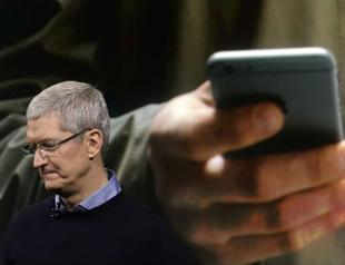 Apple reports iPhone sales down, 1st revenue drop since 2003