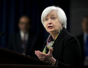 Fed signals no rush to hike rates as economy hits soft patch
