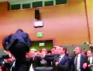 Immunity row continues to divide Turkeys politics amid more fistfights