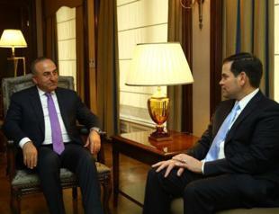 Turkey’s Çavuşoğlu discusses anti-ISIL fight with Trump’s possible vice presidential pick