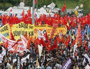 Thousands mark International Workers’ Day in Turkey amidst heavy security