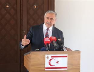 Turkish Cypriot leader hopes for united Cyprus in 2016