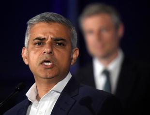 Labours Khan becomes first Muslim mayor of London after bitter campaign