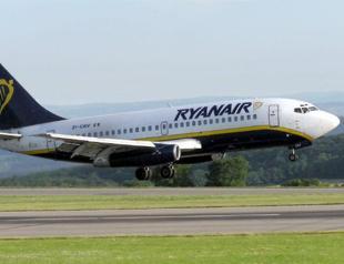 Ryanair pilot diverts flight over boozy stag party