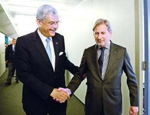 Efforts intensify to save Turkey-EU deal