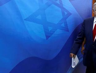 Netanyahu tells Frances Ayrault he still opposes peace conference