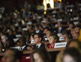 German minister proposes devoting 10 pct of EU budget to refugee crisis