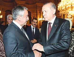 Akıncı invites counterpart back to Cyprus talks table