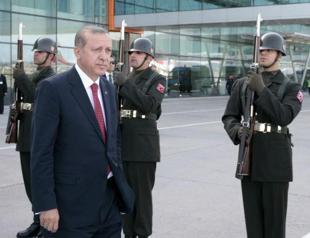 Erdoğan heads to Uganda, Kenya, grants $24mln to Somalia