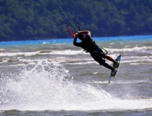 Slow city’s winds draw surfers to Turkeys Muğla