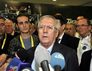 Fenerbahçe chairman says Galatasaray won 2000 UEFA Cup with Gülens prayers