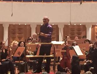 World-famous conductor Lindberg livens up Swedish National Day in Ankara