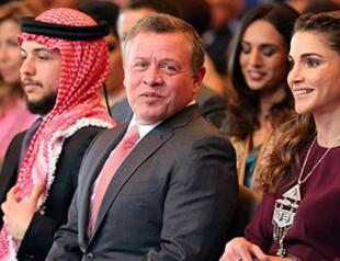 Jordans King Abdullah dissolves parliament, names caretaker PM