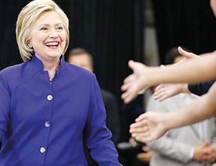 Clinton secures delegates before last Democratic races