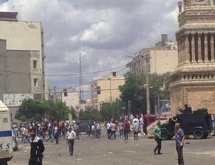 Five killed in PKK car bomb attack in Turkeys southeast