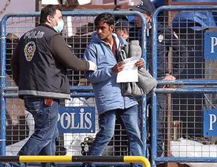 Amnesty tells EU to halt illegal refugee returns to Turkey