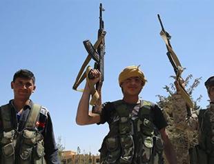 Syrian army opens new front against ISIL, edges towards Raqqa province