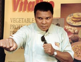 Muhammad Ali, boxing great and cultural icon, dead at age 74