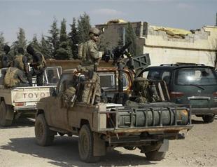 Syrian army presses offensive against ISIL