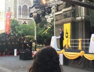 Students protest principal at prestigious Istanbul high school