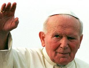 Cloth with Pope John Paul IIs blood stolen in Germany