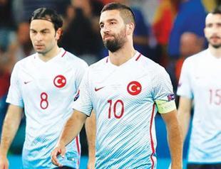 Turkey faces do-or-die match against Czech Republic