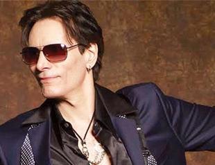 World-famous guitar virtuoso Steve Vai in Istanbul