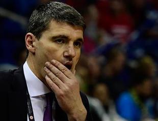 Anadolu Efes signs Perasovic