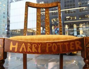 Rowlings Harry Potter chair sells for bewitching $394,000