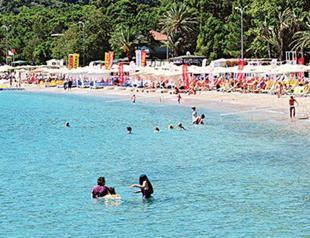 Turkey’s touristic resorts almost empty as crisis deepens in sector