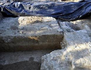 Mosque ruins hint at Süleyman shrine in Hungary