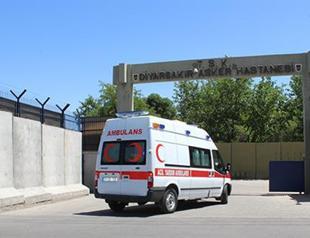 Police officer killed in PKK car bomb attack in Turkey’s Diyarbakır