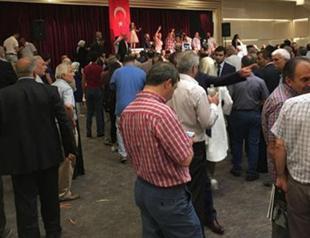 Brawl erupts between Bahçeli supporters, MHP dissidents