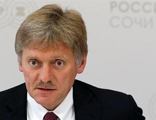 Kremlin chastises Russian football team over champagne party