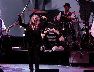 Patti Smiths primal scream for people power