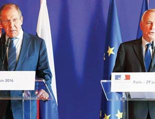 Russia agrees to talks with NATO after Warsaw