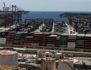 Greek parliament rubber-stamps sale of Piraeus stake to Chinese company
