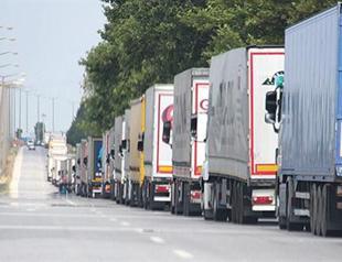 Turkey’s exports plunge around 4 percent in first half of 2016