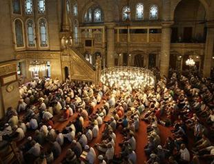 Turkey celebrates Islamic holiday of Eid al-Fitr