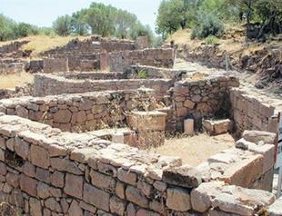 Ancient city Aigai in western Turkey seeks excavation sponsor
