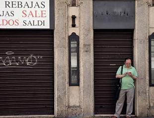 IMF says Italy faces ‘monumental challenge,’ cuts growth outlook