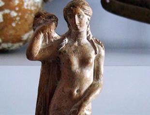 Police seize priceless 2,000-year-old Aphrodite statue in Istanbul