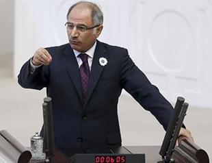 Meskhetian Turks, ‘beneficial’ Syrians to get Turkish citizenship: Interior minister