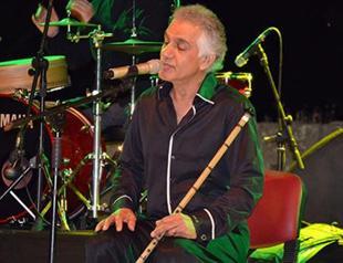 Common rhythms and songs unite Greeks and Turks