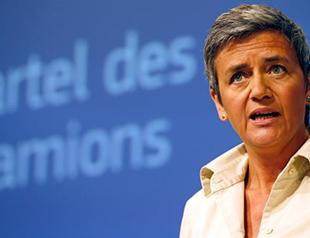 EU slaps record 3 bln euro fine on truck cartel