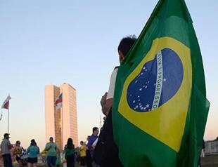 WhatsApp briefly blocked yet again in Brazil