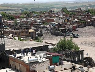 Turkey imposes curfews on 16 villages in southeast