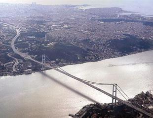 Turkey reopens key route for oil, grains transit after coup attempt